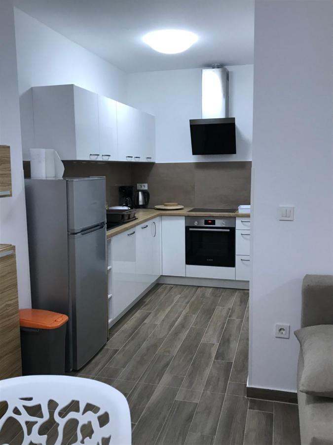 Apartmani Matea Cres Kültér fotó