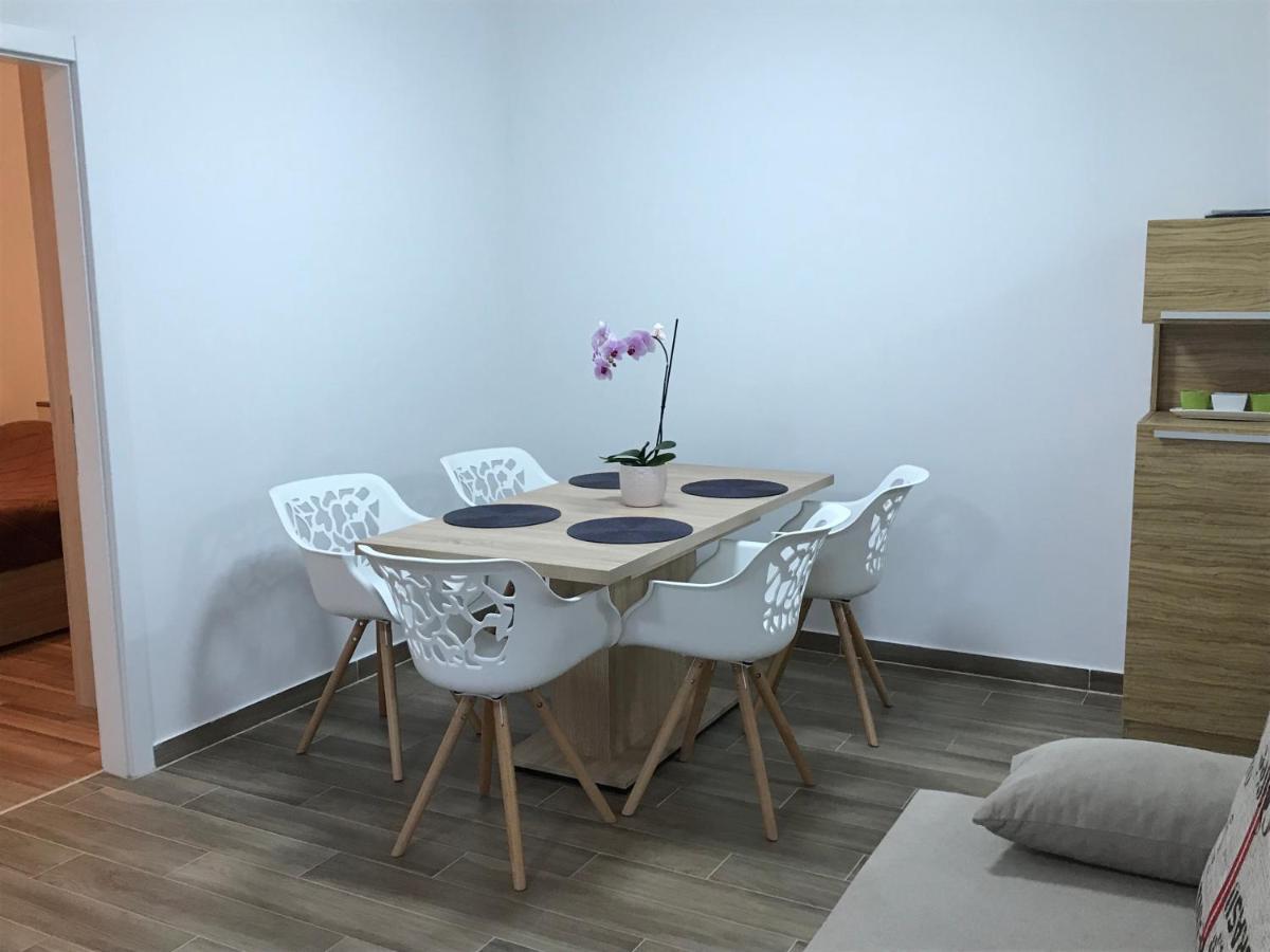 Apartmani Matea Cres Kültér fotó